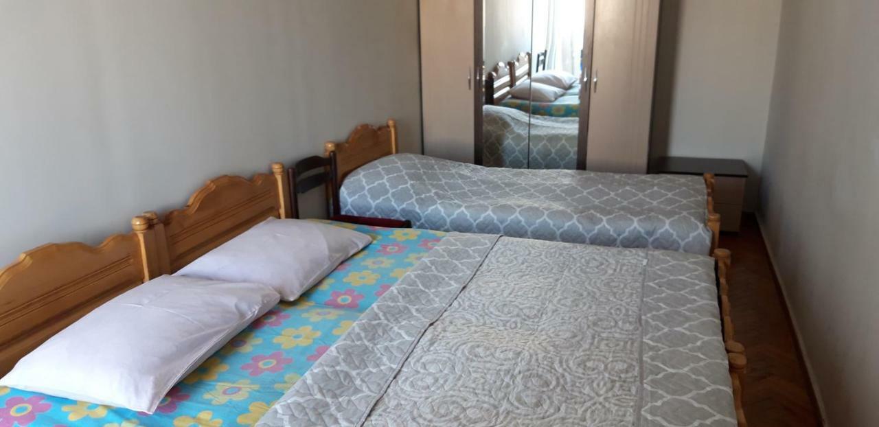 Naira Apartment Μπατούμι Εξωτερικό φωτογραφία